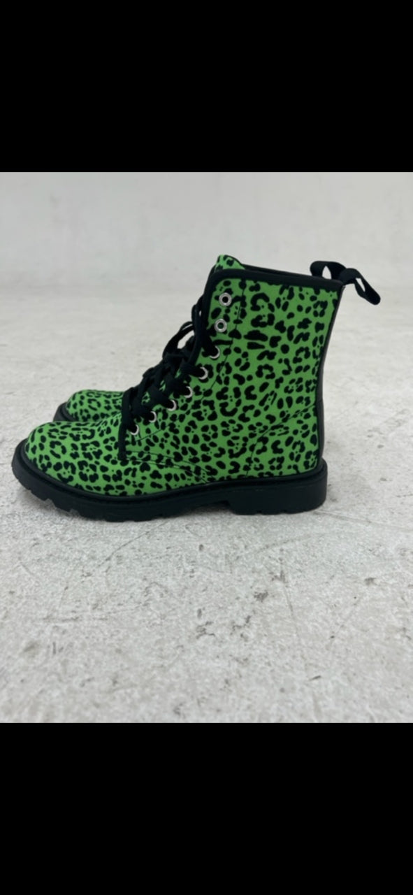 The Khool Closet: "Savage Glam" Collection Leopard print green and black boots for women. 100% Vegan Suede