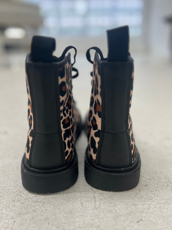 Leopard print boots for women