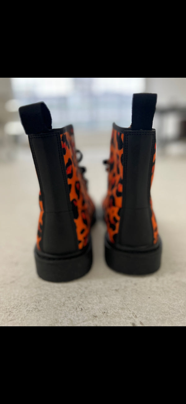 Womens Orange Cheetah Print